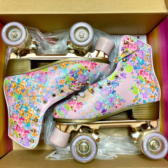 Impala Rollerskates Accessories - Cynthia Rowley Floral Impala Roller Skates
